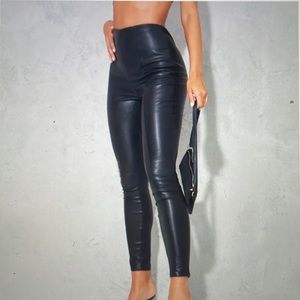 Black faux leather stretch leggings